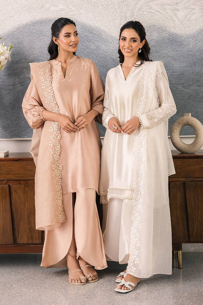 Deepak Perwani | Eid Edit 25 | Kut332 by Maria Faisal - Registered Vendor of : Deepak Perwani - type : Ladies Clothes - 100% original wedding dresses