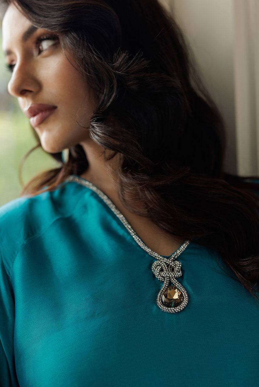 Deepak Perwani | Summer Festive 25 | Kut354 by Maria Faisal - Registered Vendor of : Deepak Perwani - type : Ladies Clothes - 100% original wedding dresses