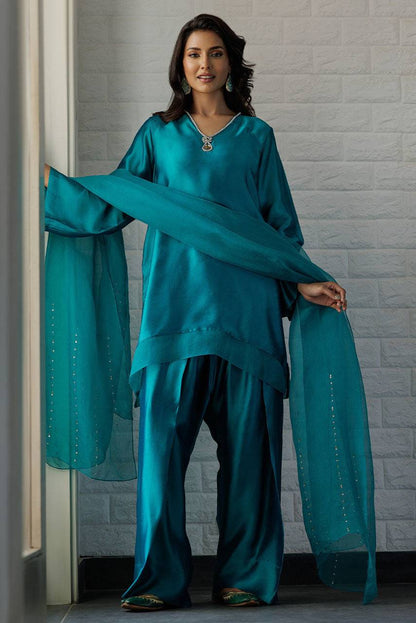 Deepak Perwani | Summer Festive 25 | Kut354 by Maria Faisal - Registered Vendor of : Deepak Perwani - type : Ladies Clothes - 100% original wedding dresses