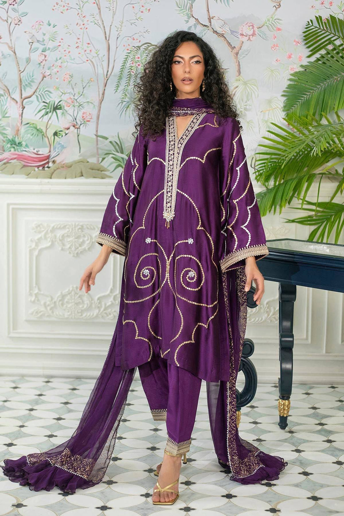 Annus Abrar | Sehr Eid Luxe | Izali Aubergine by Maria Faisal - Registered Vendor of : Annus Abrar - type : Ladies Clothes - 100% original wedding dresses