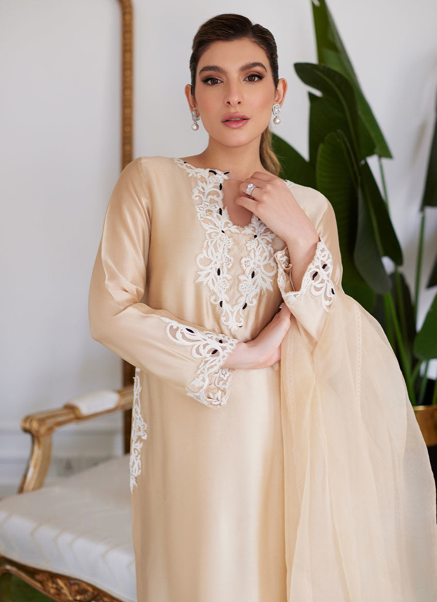Farah Talib Aziz | Luna Eid Collection 24 | MELVINA CHAMPAGNE BEIGE - Ladies Clothes - Maria Faisal