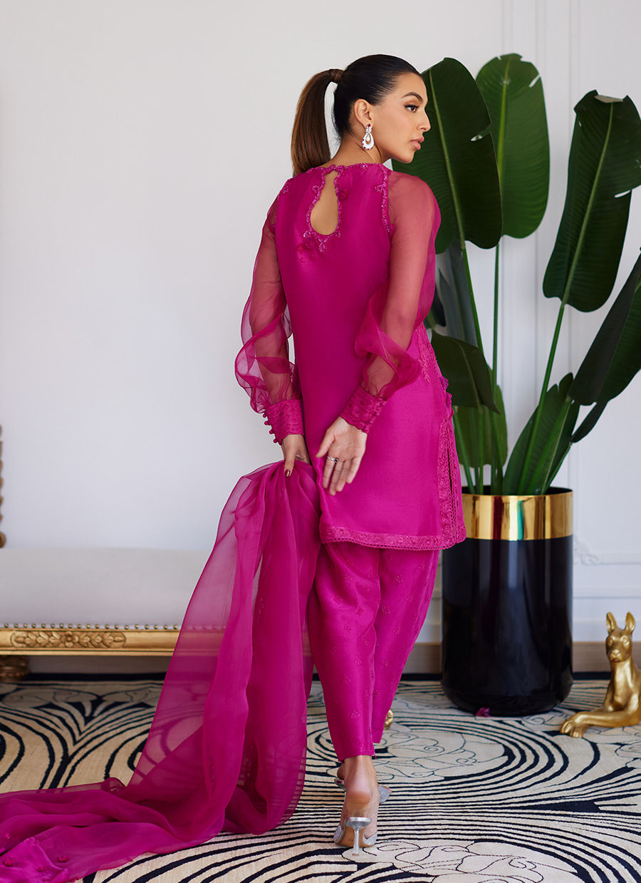 Farah Talib Aziz | Luna Eid Collection 24 | ELIO HOT PINK