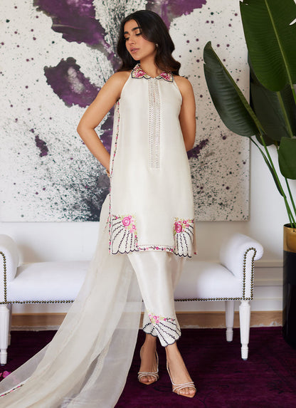 Farah Talib Aziz | Luna Eid Collection 24 | GENEVIVE PEARL WHITE - Ladies Clothes - Maria Faisal