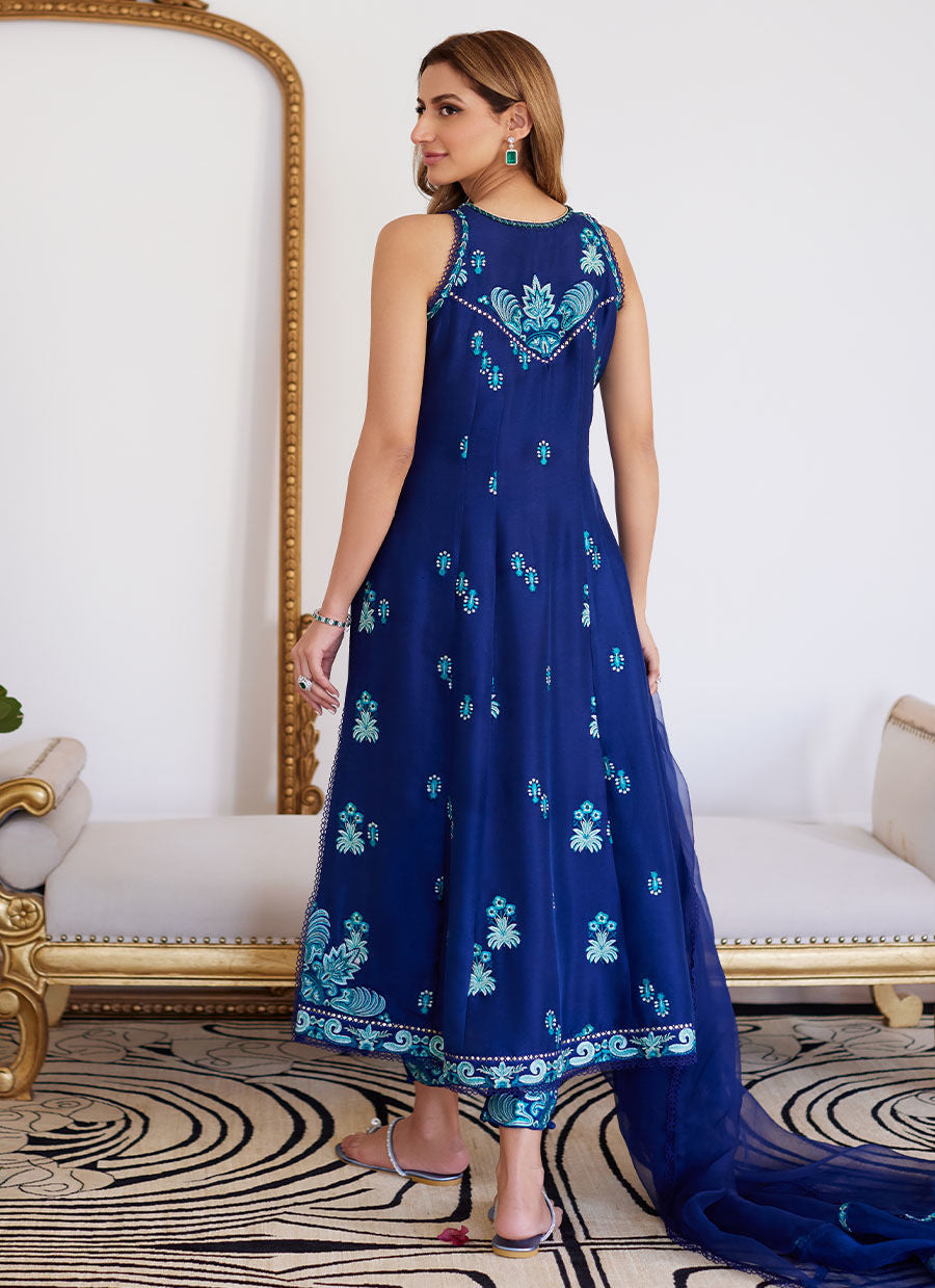 Farah Talib Aziz | Luna Eid Collection 24 | ELSYEE ROYAL BLUE