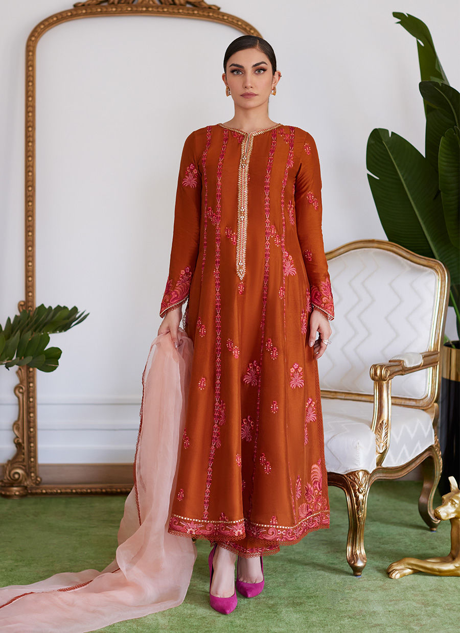Farah Talib Aziz | Luna Eid Collection 24 | SENEERA
