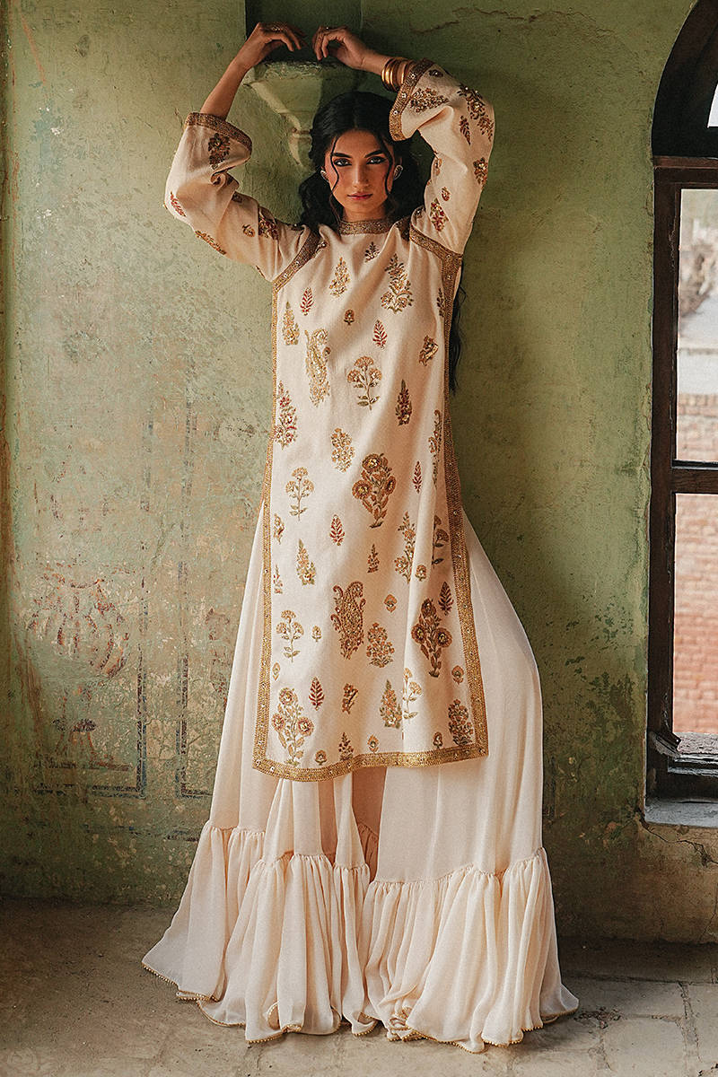 MNR | Farid Manzil Luxury Pret 26 | Noor-e-Bahar - Formal Dress - available at Maria Faisal in UK and USA.