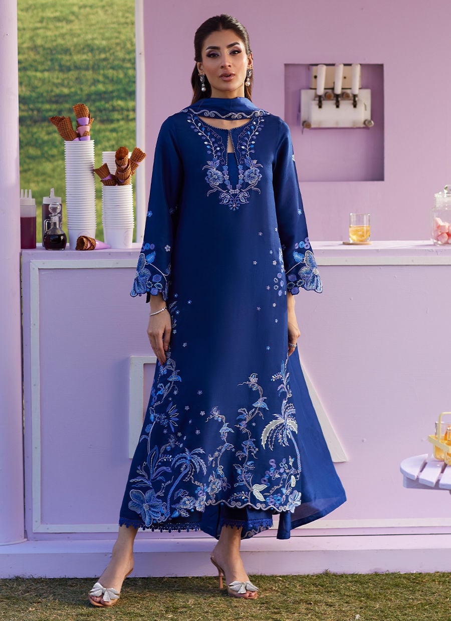 Farah Talib Aziz | Luna Eid 26 | Noirah Shirt And Dupatta - Luxury Dress - available at Maria Faisal in UK and USA.