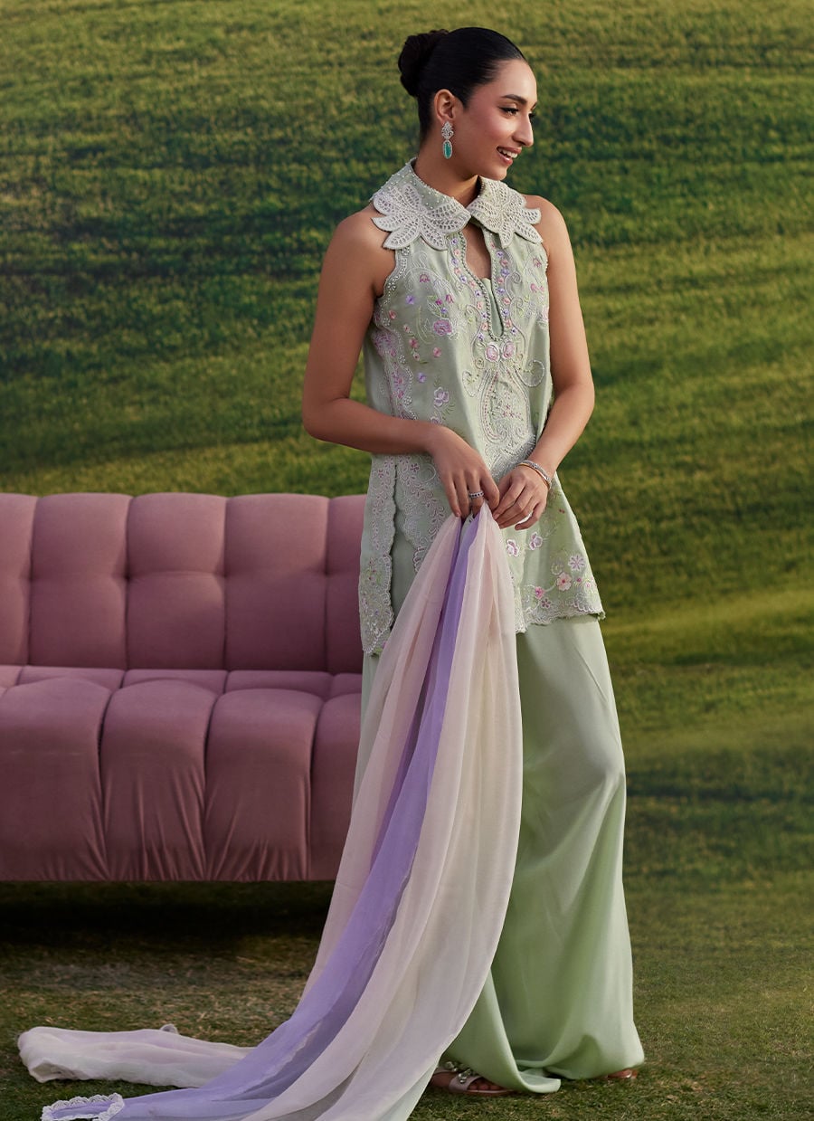 Farah Talib Aziz | Luna Eid 26 | Minaara Shirt And Dupatta - Luxury Dress - available at Maria Faisal in UK and USA.