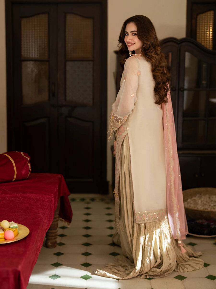 Salitex | Signature Festive Chiffon | NO033 by Maria Faisal - Registered Vendor of : Salitex - type : Ladies Clothes - 100% original wedding dresses