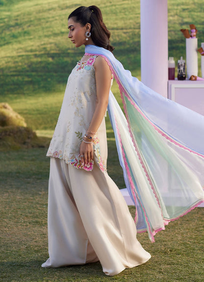 Farah Talib Aziz | Luna Eid 26 | Aira Shirt And Dupatta - Luxury Dress - available at Maria Faisal in UK and USA.