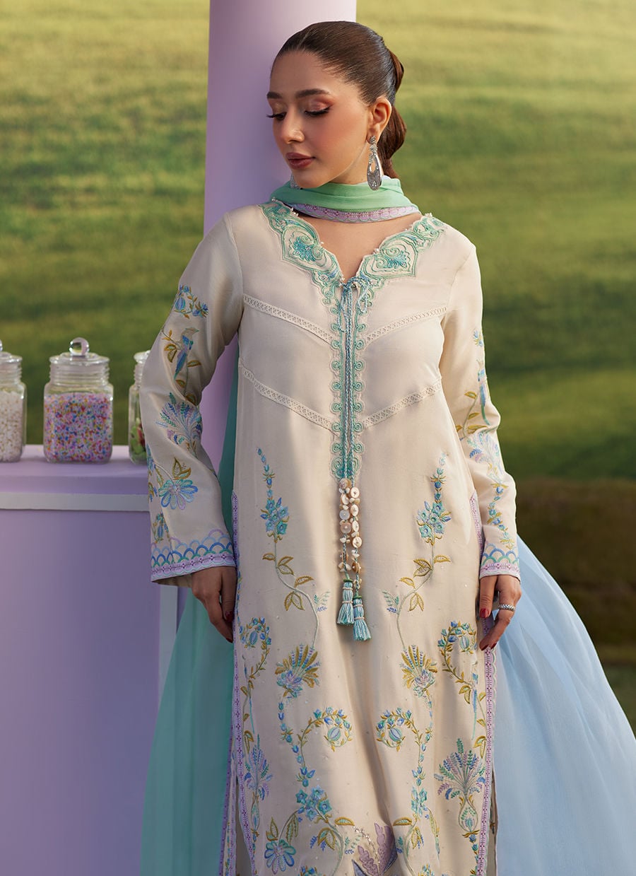 Farah Talib Aziz | Luna Eid 26 | Saira Shirt And Dupatta - Luxury Dress - available at Maria Faisal in UK and USA.