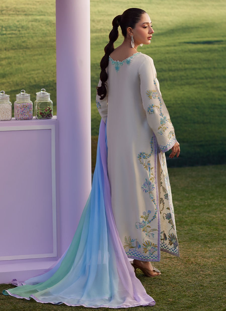 Farah Talib Aziz | Luna Eid 26 | Saira Shirt And Dupatta - Luxury Dress - available at Maria Faisal in UK and USA.
