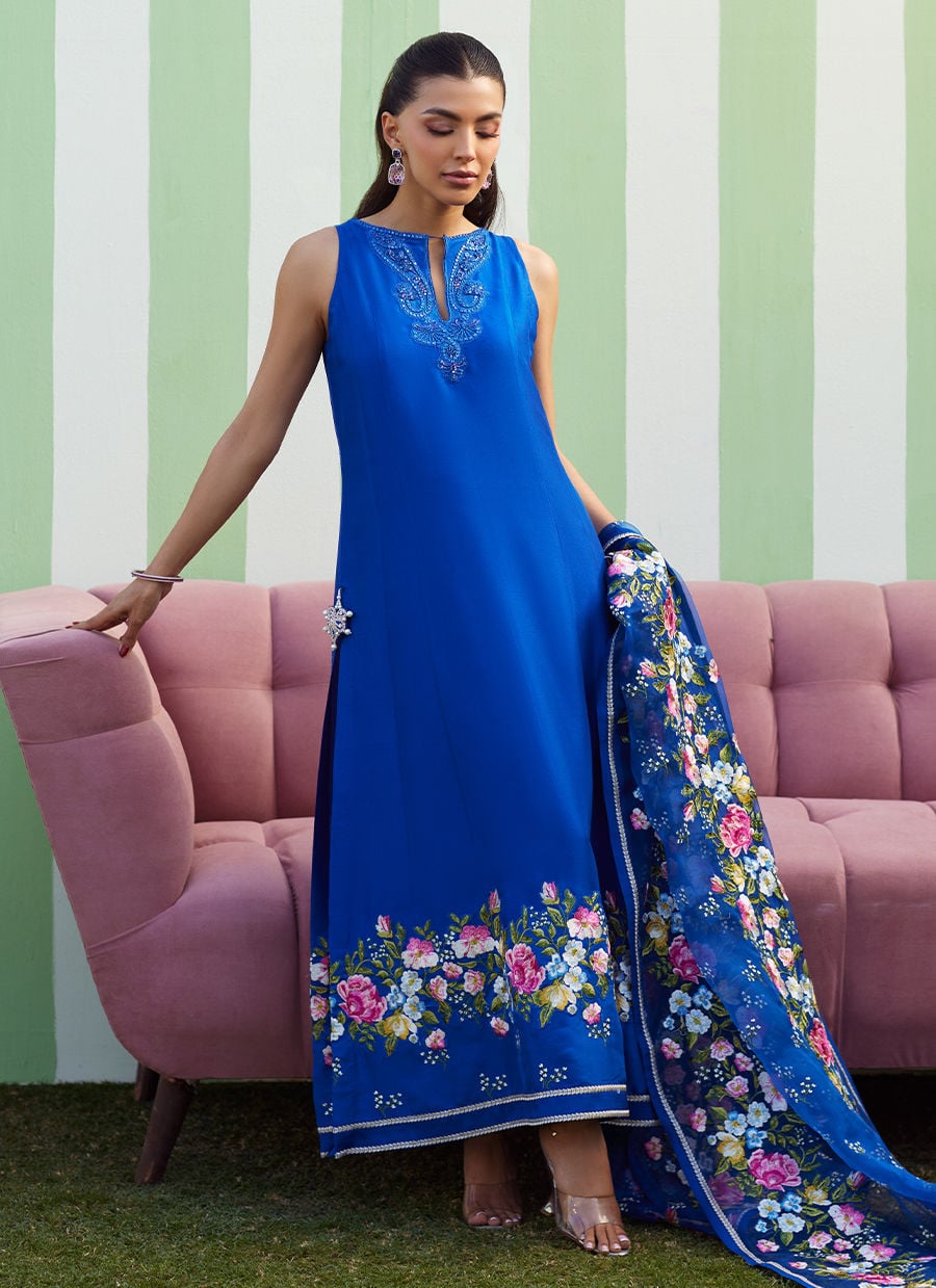 Farah Talib Aziz | Luna Eid 26 | Lara Shirt And Dupatta - Luxury Dress - available at Maria Faisal in UK and USA.
