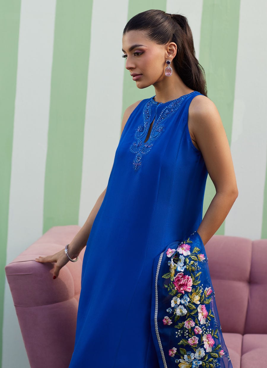 Farah Talib Aziz | Luna Eid 26 | Lara Shirt And Dupatta - Luxury Dress - available at Maria Faisal in UK and USA.