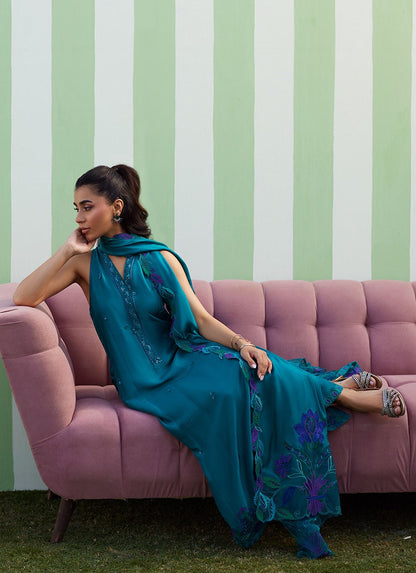Farah Talib Aziz | Luna Eid 26 | Slona Shirt And Dupatta - Luxury Dress - available at Maria Faisal in UK and USA.