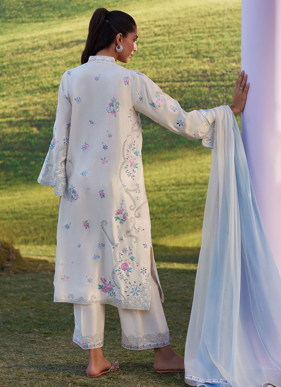 Farah Talib Aziz | Luna Eid 26 | Elya Shirt And Dupatta - Luxury Dress - available at Maria Faisal in UK and USA.