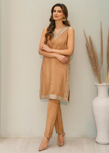 Daud Abbas | Formals Collection | Hania - Waniyas