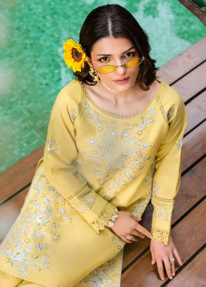 Sahane | Lovent Embroidered Pret 25 | ME23006 Corina by Maria Faisal - Registered Vendor of : Sahane - type : Ladies Clothes - 100% original wedding dresses