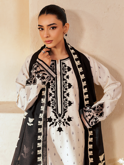 Rajbari | Amari Hybrid Jacquard Edition | Amari Jacquard - 05 by Maria Faisal - Registered Vendor of : Rajbari - type : Ladies Clothes - 100% original wedding dresses