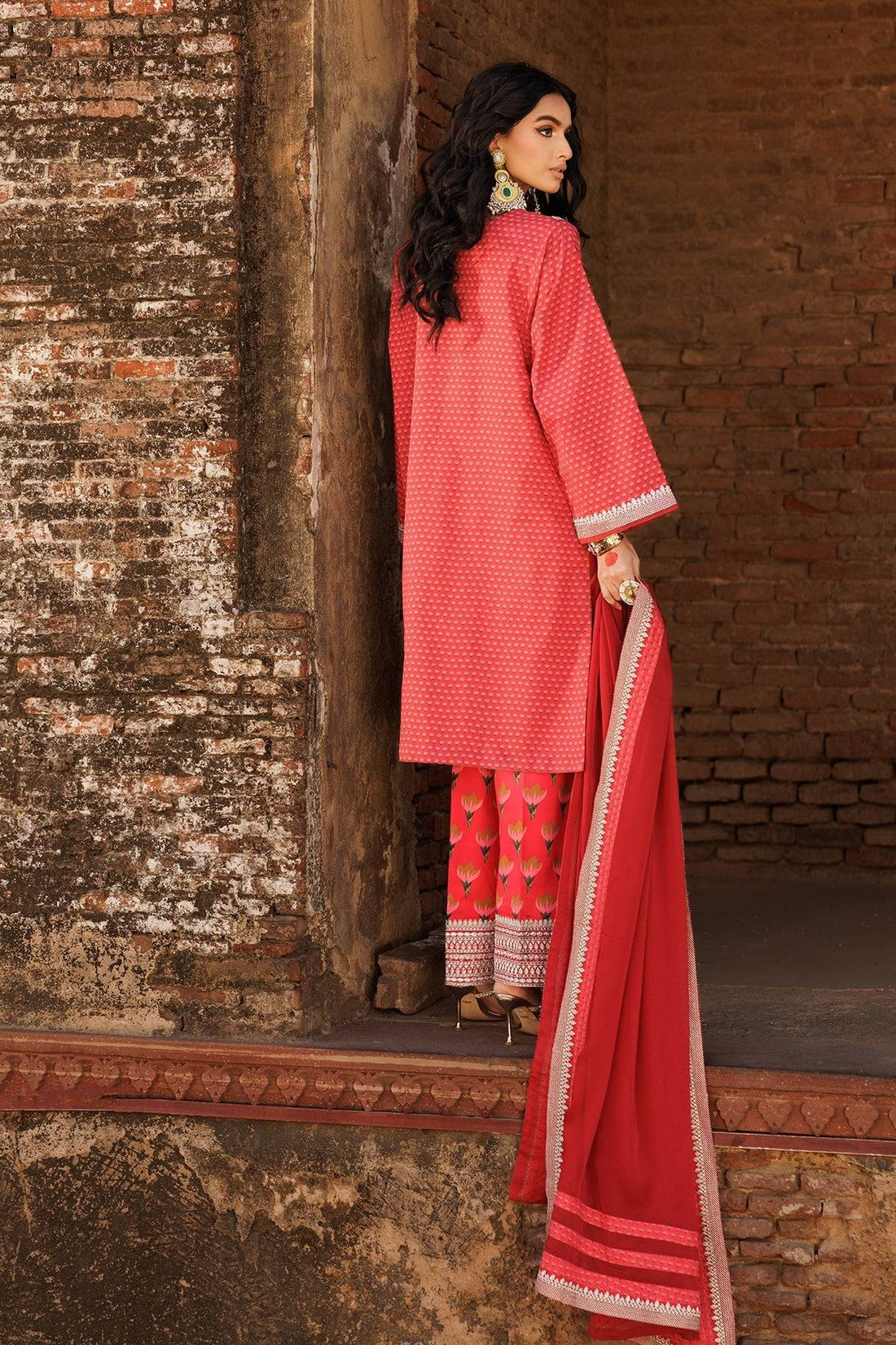 Charizma | Niche Eid Edit | CNP-5-39 by Maria Faisal - Registered Vendor of : Charizma - type : Ladies Clothes - 100% original wedding dresses