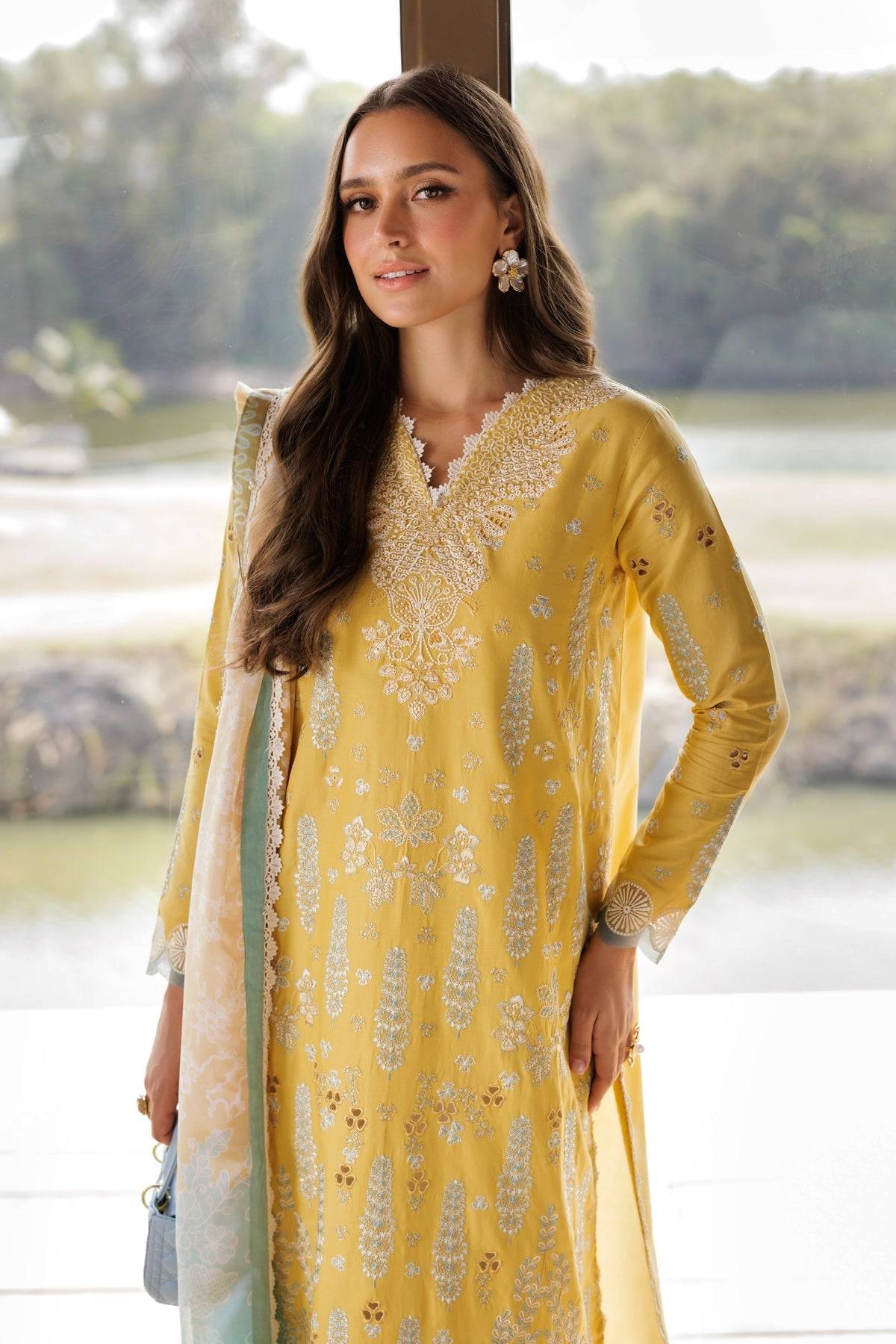 Xenia Formals | Luxury Lawn 25 | SINSEAD by Maria Faisal - Registered Vendor of : Xenia Formals - type : Ladies Clothes - 100% original wedding dresses