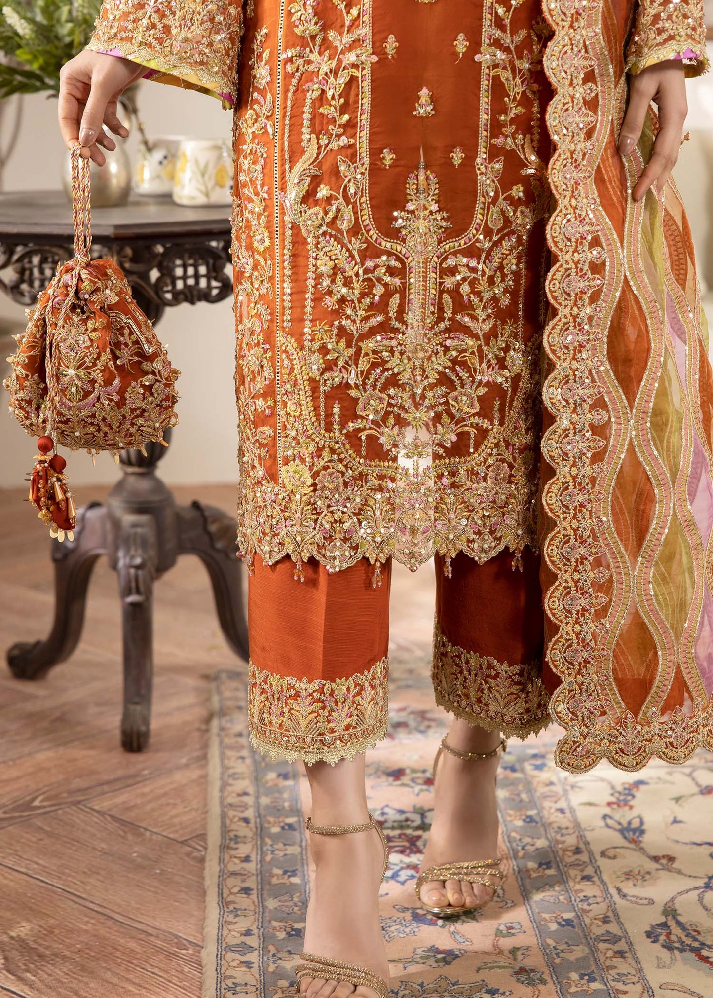 Kanwal Malik | Mirha Eid Luxury Pret 25 | Roshail by Maria Faisal - Registered Vendor of : Kanwal Malik - type : Ladies Clothes - 100% original wedding dresses