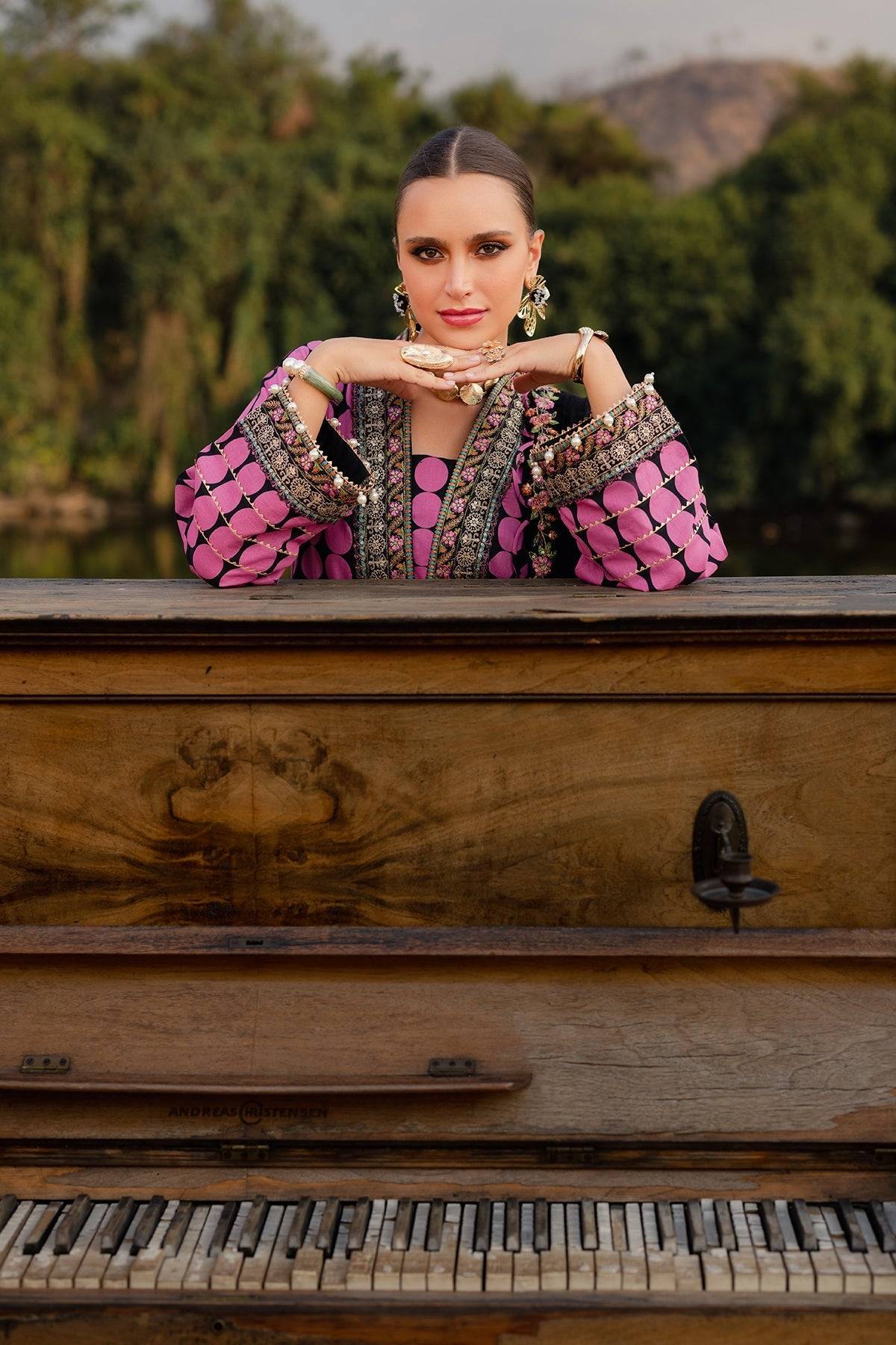 Charizma | Qara Festive Edit 25 | CQ5-07 by Maria Faisal - Registered Vendor of : Charizma - type : Ladies Clothes - 100% original wedding dresses