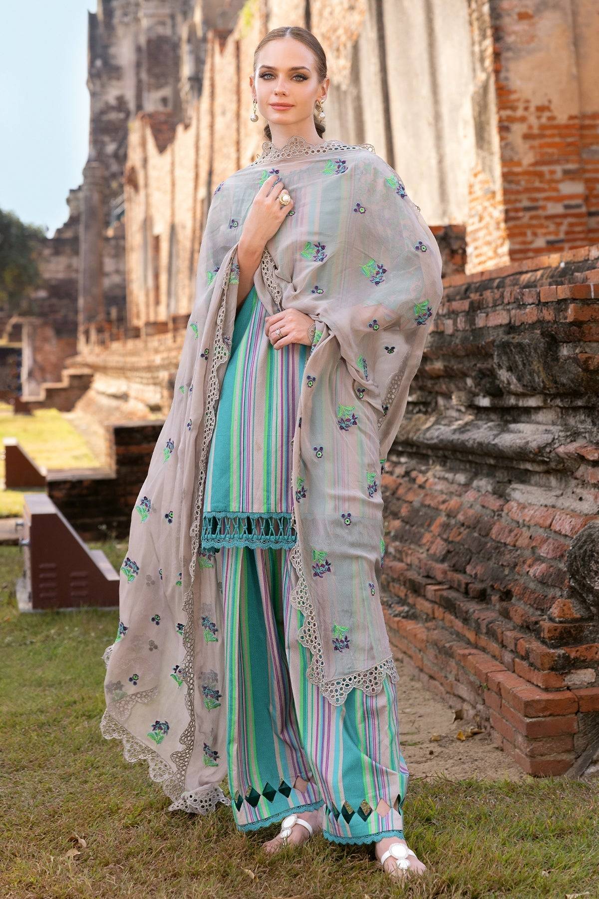 Charizma | Print Melody 25 | PM5-06 by Maria Faisal - Registered Vendor of : Charizma - type : Ladies Clothes - 100% original wedding dresses