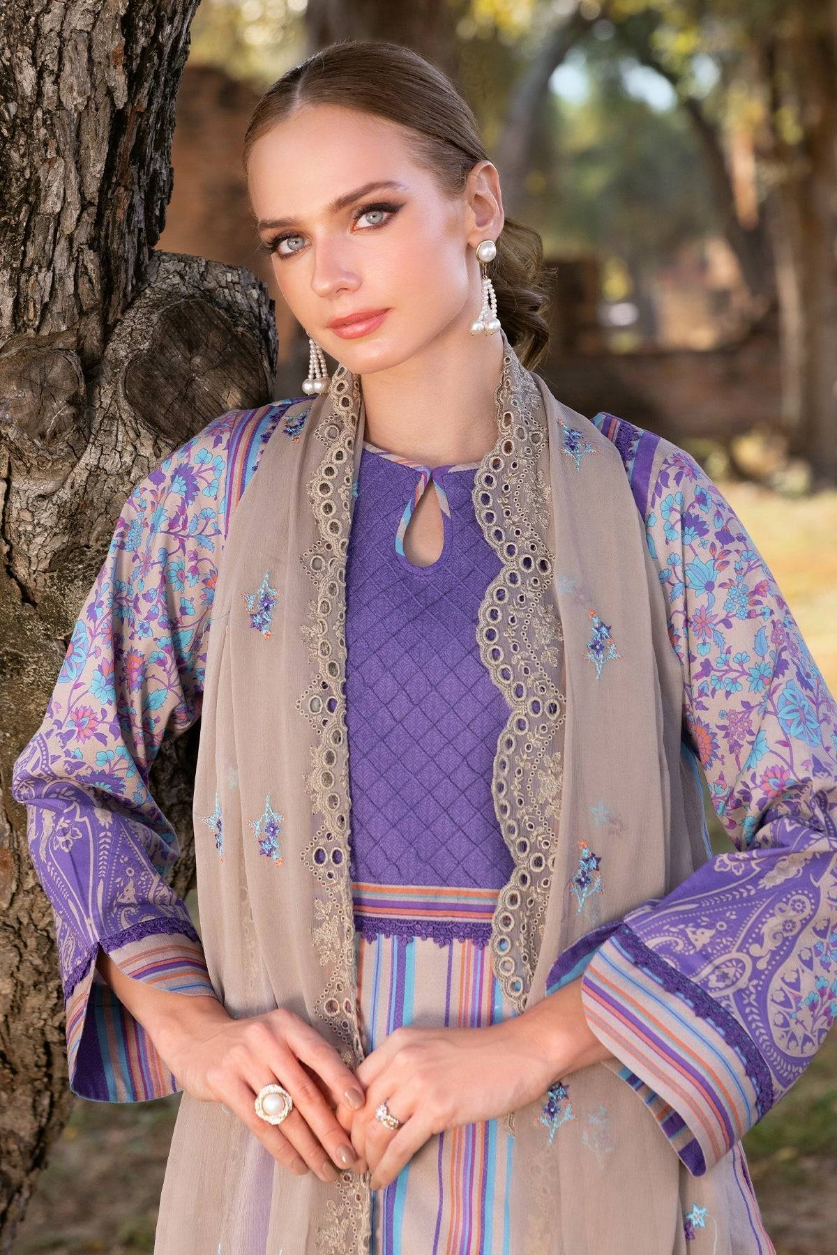 Charizma | Print Melody 25 | PM5-02 by Maria Faisal - Registered Vendor of : Charizma - type : Ladies Clothes - 100% original wedding dresses