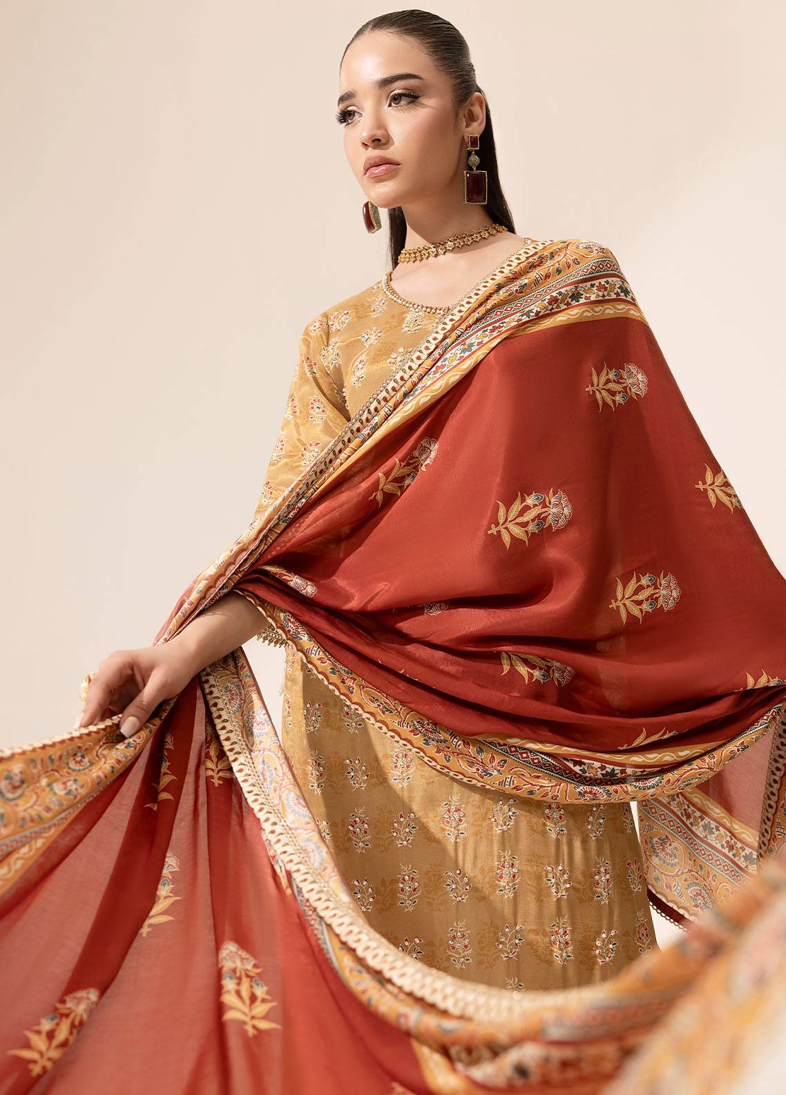 Sahane | Suay Silk Handwork Edit | CT-15002 MAYA - SUAY by Maria Faisal - Registered Vendor of : Sahane - type : Ladies Clothes - 100% original wedding dresses