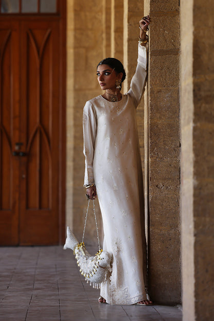 Wardha Saleem | Aari Collection 26 | Mushq - Formal Dress - available at Maria Faisal in UK and USA.