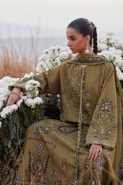 Zaha | Winter 25 | NAYRA (ZW25-07) - Luxury Dress - available at Maria Faisal in UK and USA.