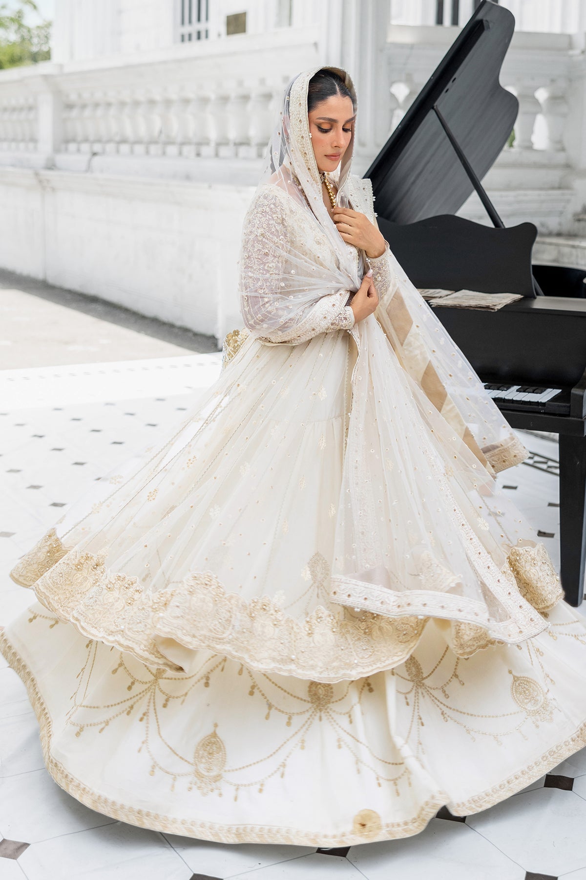 Erum Khan | Jahan Wedding 25 | Snow Pearl - Ladies Clothes - Maria Faisal