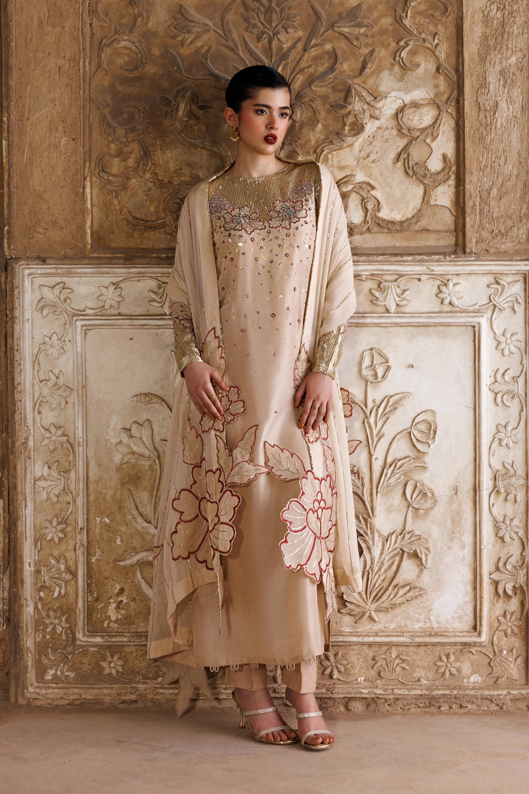 Vanya | Virsa Formals | ED-010 - Formal Dress - available at Maria Faisal in UK and USA.