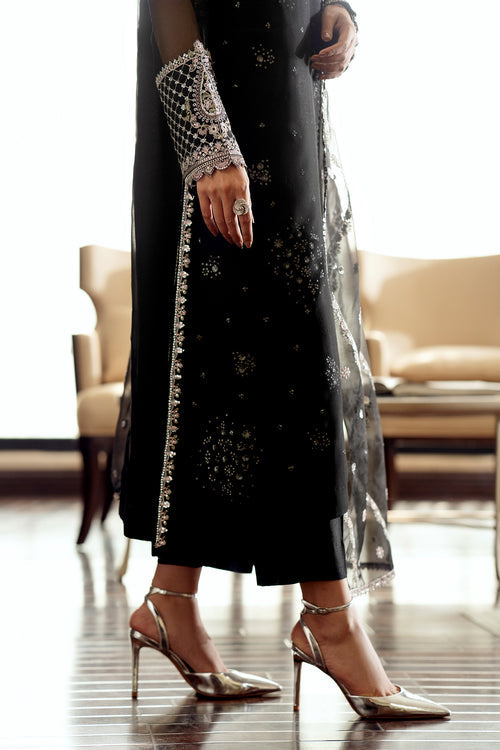 Baroque | Luxury Pret 24 | CHIFFON PR-890 - Designer Dress with Intricate embroidery and embellishments. Shop elegent wedding dress at Maria Faisal.