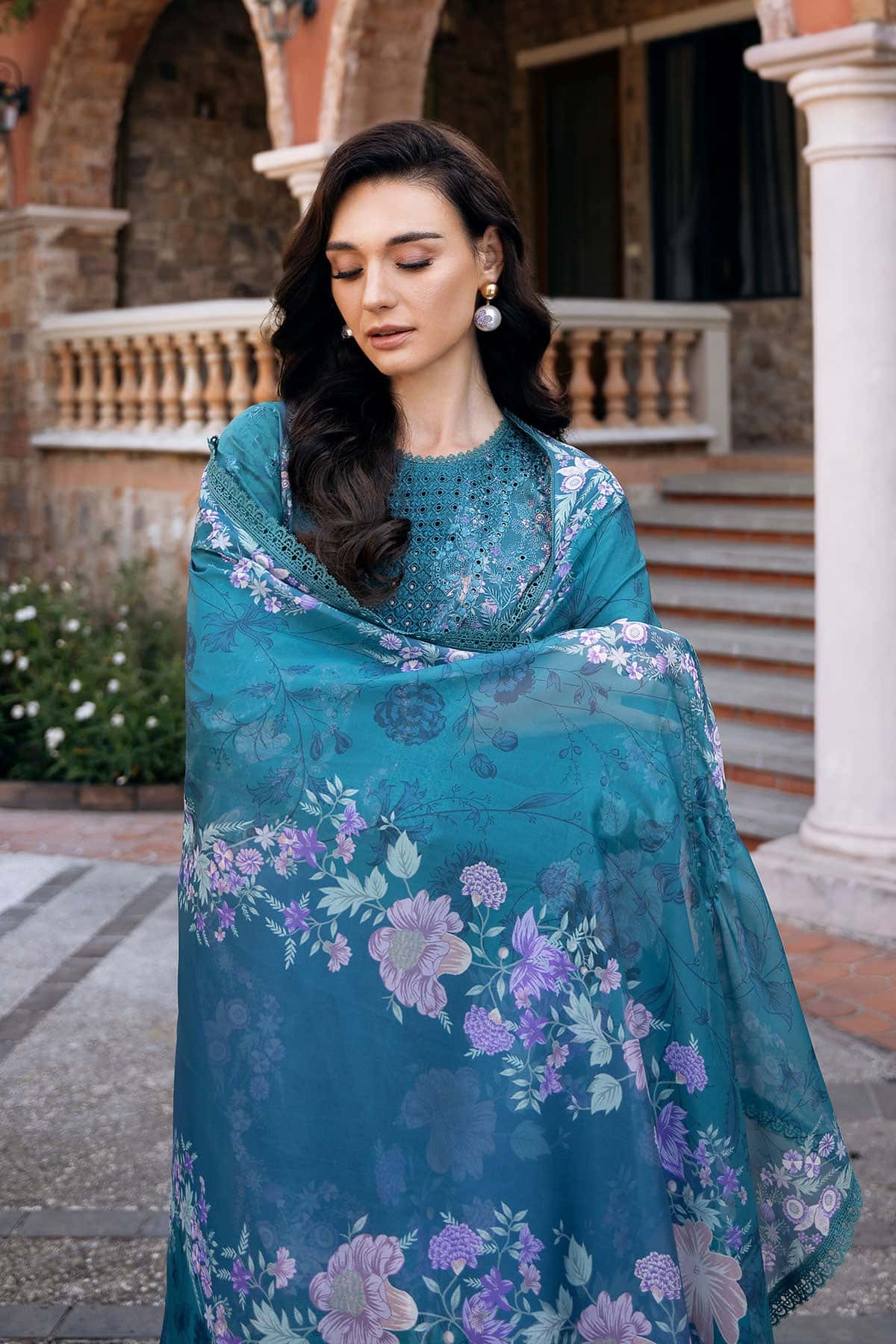 Afrozeh | Damask The Holiday Edit 25 | Eden A by Maria Faisal - Registered Vendor of : Afrozeh - type : Ladies Clothes - 100% original wedding dresses