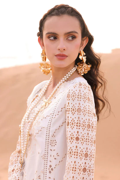 Qalamkar | Chikankari Eid Edit 24 | KM-02 SAOIRSE - Waniyas