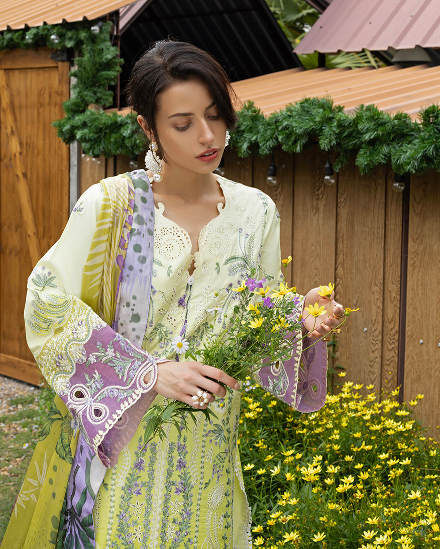 Esmel | Mon Tresor Luxe Lawn 26 | Fia - Luxury Dress - available at Maria Faisal in UK and USA.