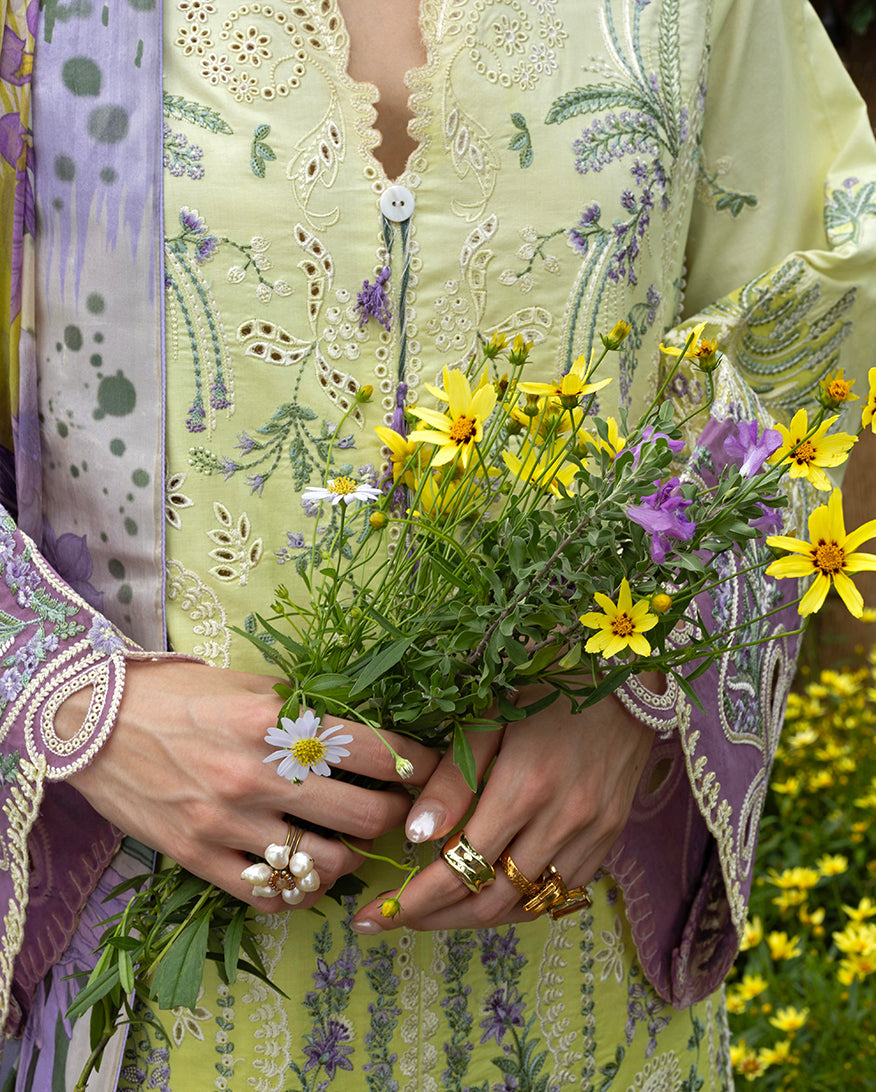 Esmel | Mon Tresor Luxe Lawn 26 | Fia - Luxury Dress - available at Maria Faisal in UK and USA.