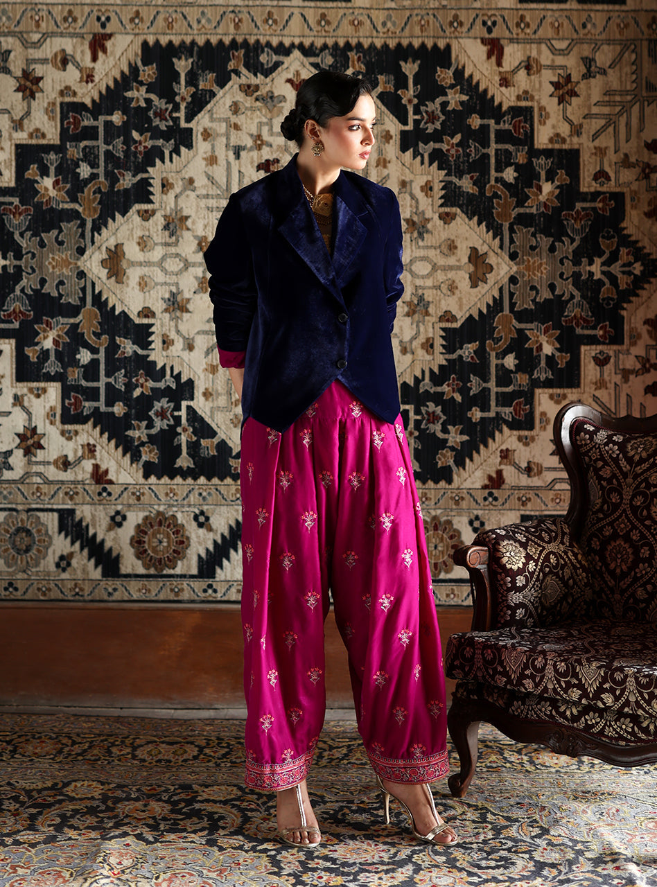 Zainab Chottani | Velura Velvet Edit 25 | Bela Jacket And Farshi - Formal Dress - available at Maria Faisal in UK and USA.