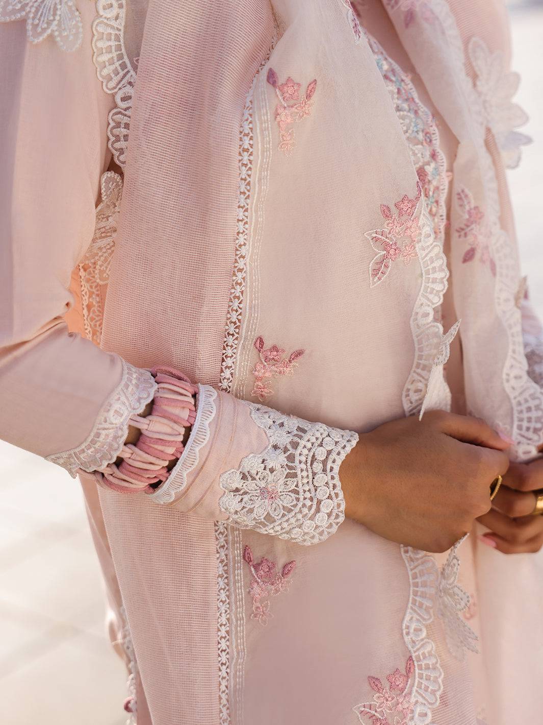 Faiza Faisal | Marine Luxury Lawn 25 | MARIA by Maria Faisal - Registered Vendor of : Faiza Faisal - type : Ladies Clothes - 100% original wedding dresses