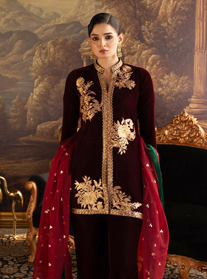Zainab Chottani | Velura Velvet Edit 25 | Claret Farshi - Formal Dress - available at Maria Faisal in UK and USA.