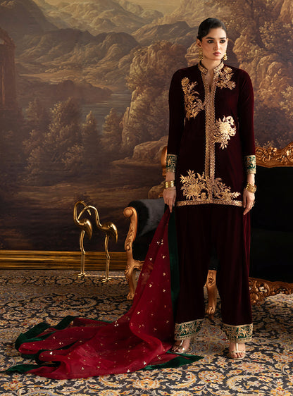 Zainab Chottani | Velura Velvet Edit 25 | Claret Farshi - Formal Dress - available at Maria Faisal in UK and USA.
