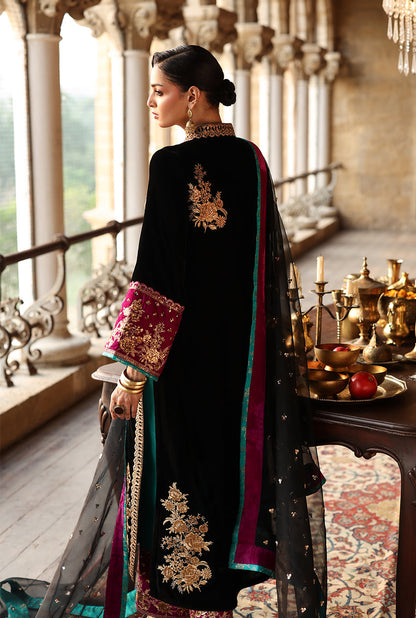 Zainab Chottani | Velura Velvet Edit 25 | Siya Long Shirt - Formal Dress - available at Maria Faisal in UK and USA.