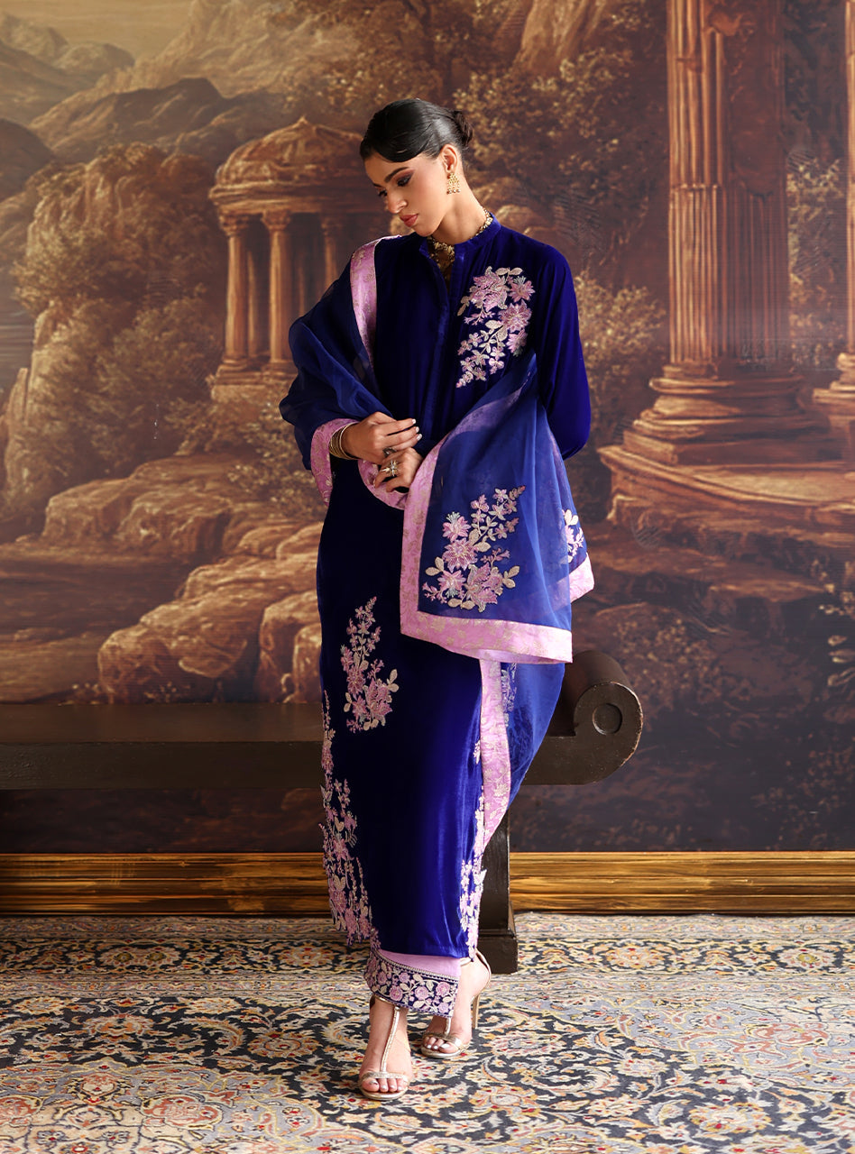 Zainab Chottani | Velura Velvet Edit 25 | Zelin Long Shirt - Formal Dress - available at Maria Faisal in UK and USA.