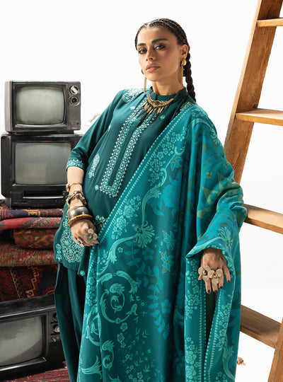 Zainab Chottani | Winter Shawl 25 | Kyana - D6 - Luxury Dress - available at Maria Faisal in UK and USA.