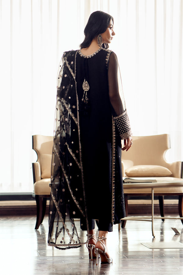 Baroque | Luxury Pret 24 | CHIFFON PR-890 - Designer Dress with Intricate embroidery and embellishments. Shop elegent wedding dress at Maria Faisal.