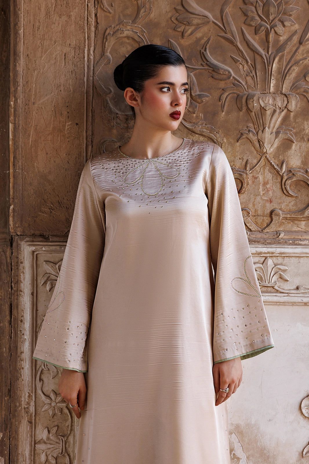 Vanya | Virsa Formals | ED-014 - Formal Dress - available at Maria Faisal in UK and USA.
