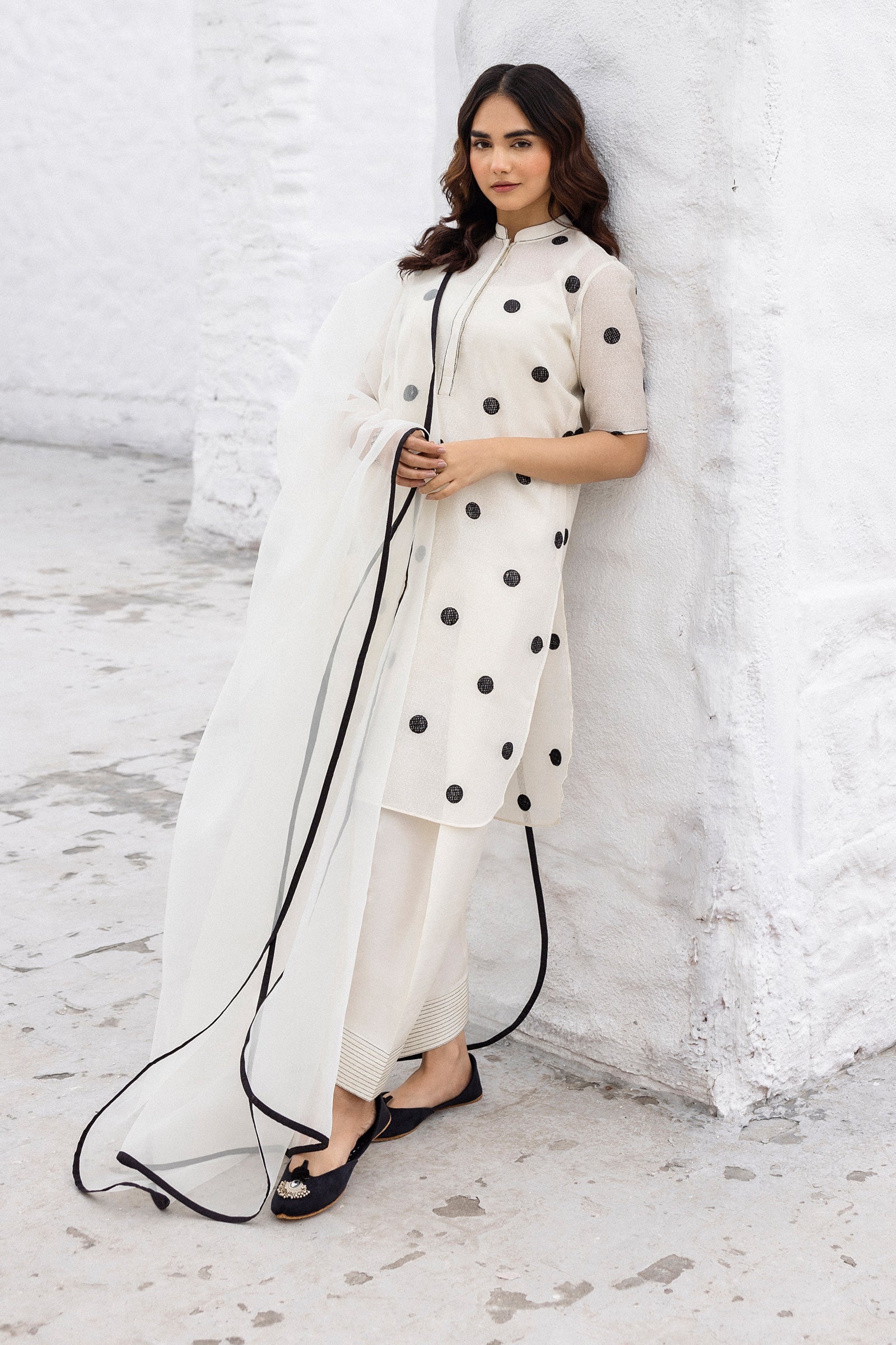 Erum Khan | Ramadan Edition | Elara by Maria Faisal - Registered Vendor of : Ansab Jahangir - type : Ladies Clothes - 100% original wedding dresses