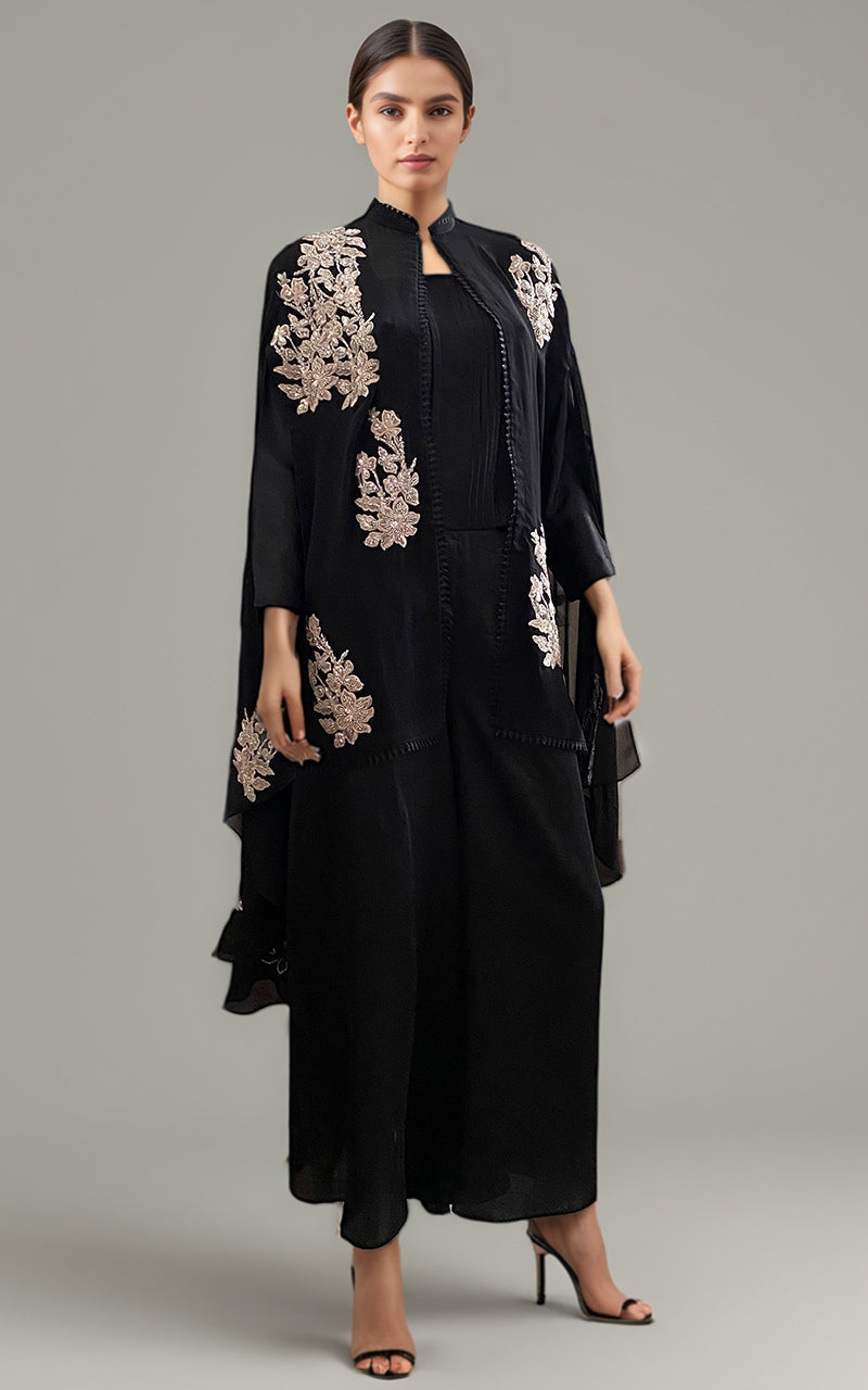 Threads and Motifs | Formal Dresses 25 | Embroidered Cape With Trouser - Ladies Clothes - Maria Faisal